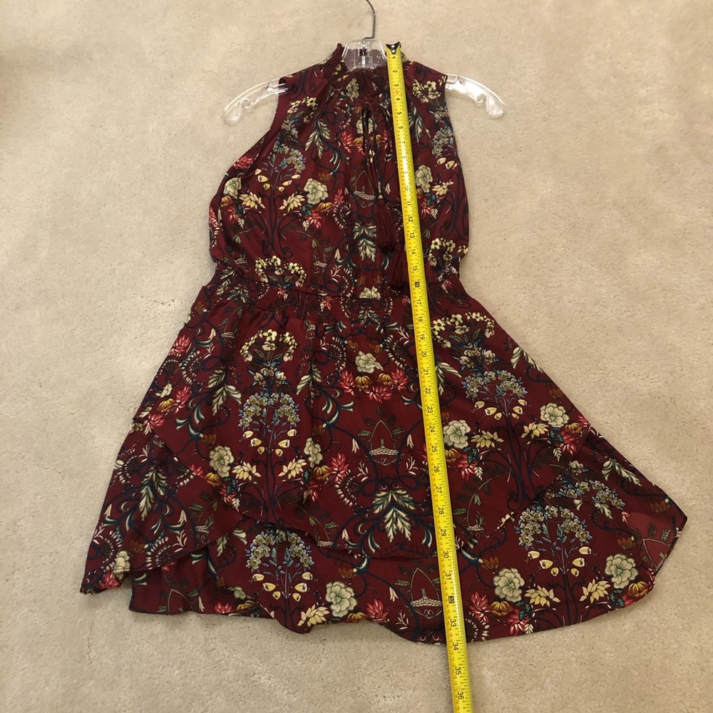 Dress with open back - Picture 3 of 6